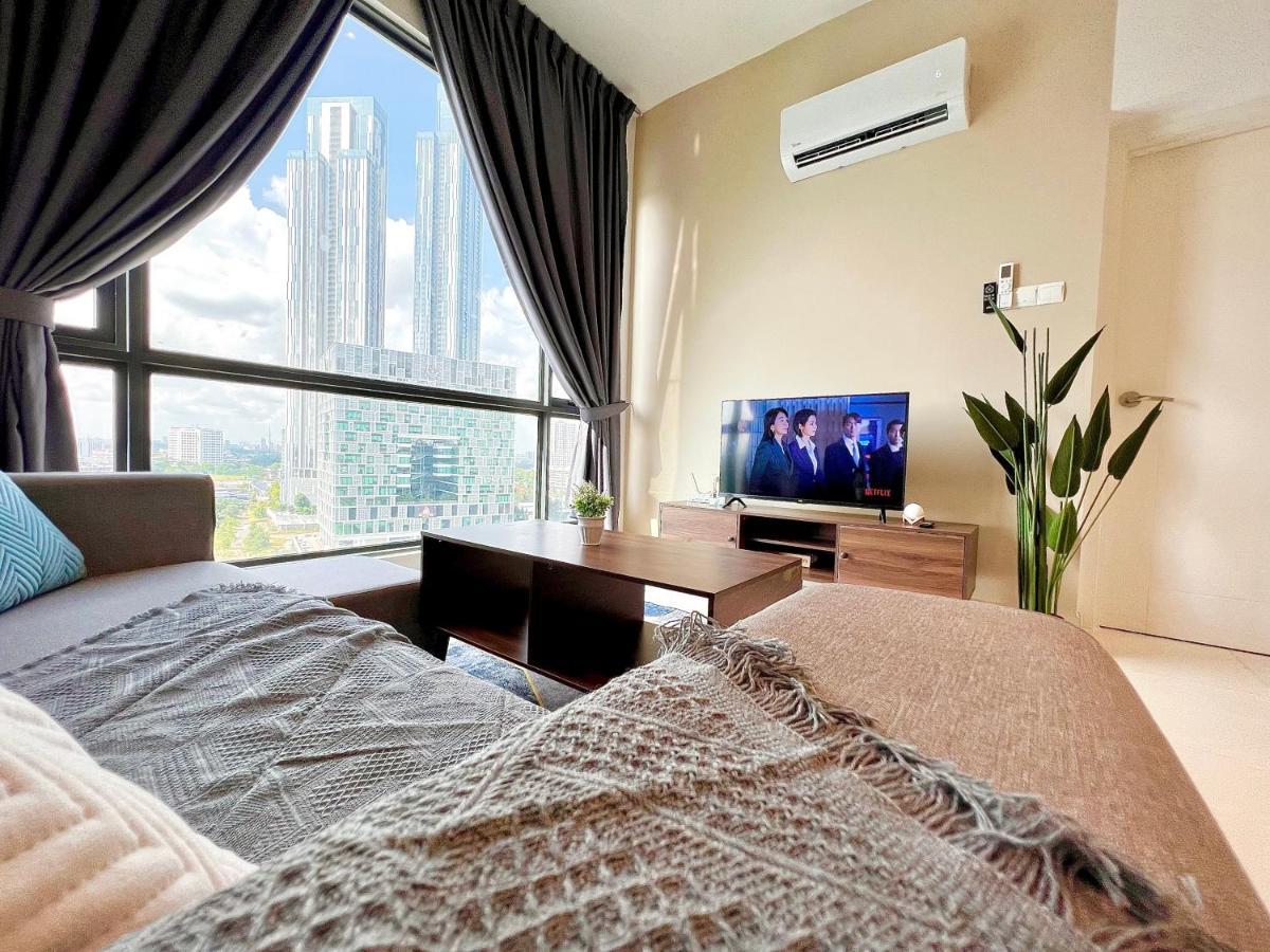 Sks Pavillion Residence By Luxecocoo Ck Johor Bahru City Centre Экстерьер фото