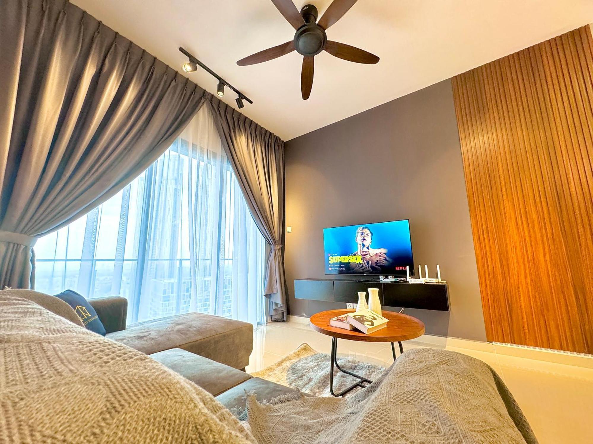 Sks Pavillion Residence By Luxecocoo Ck Johor Bahru City Centre Экстерьер фото