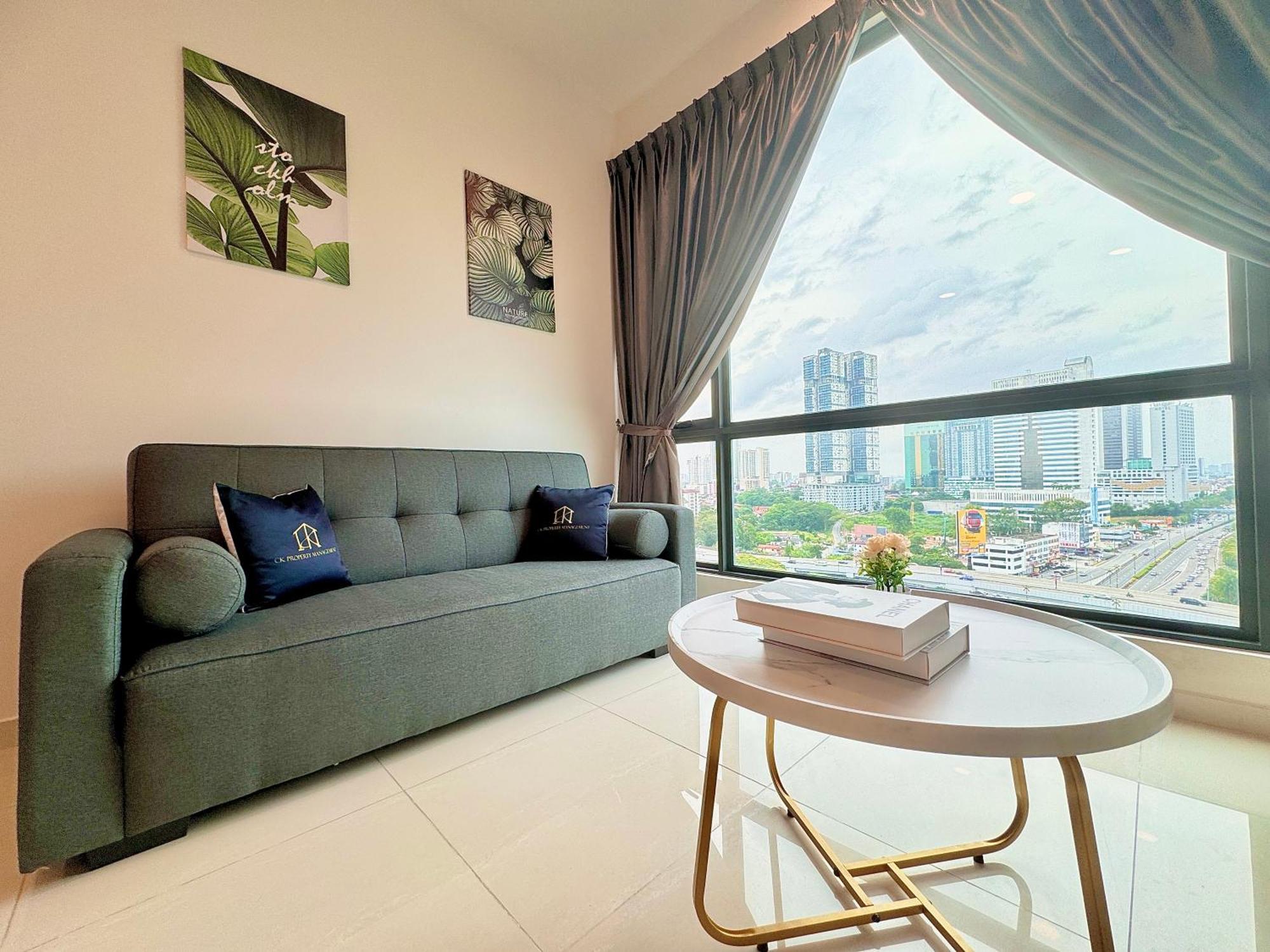Sks Pavillion Residence By Luxecocoo Ck Johor Bahru City Centre Экстерьер фото